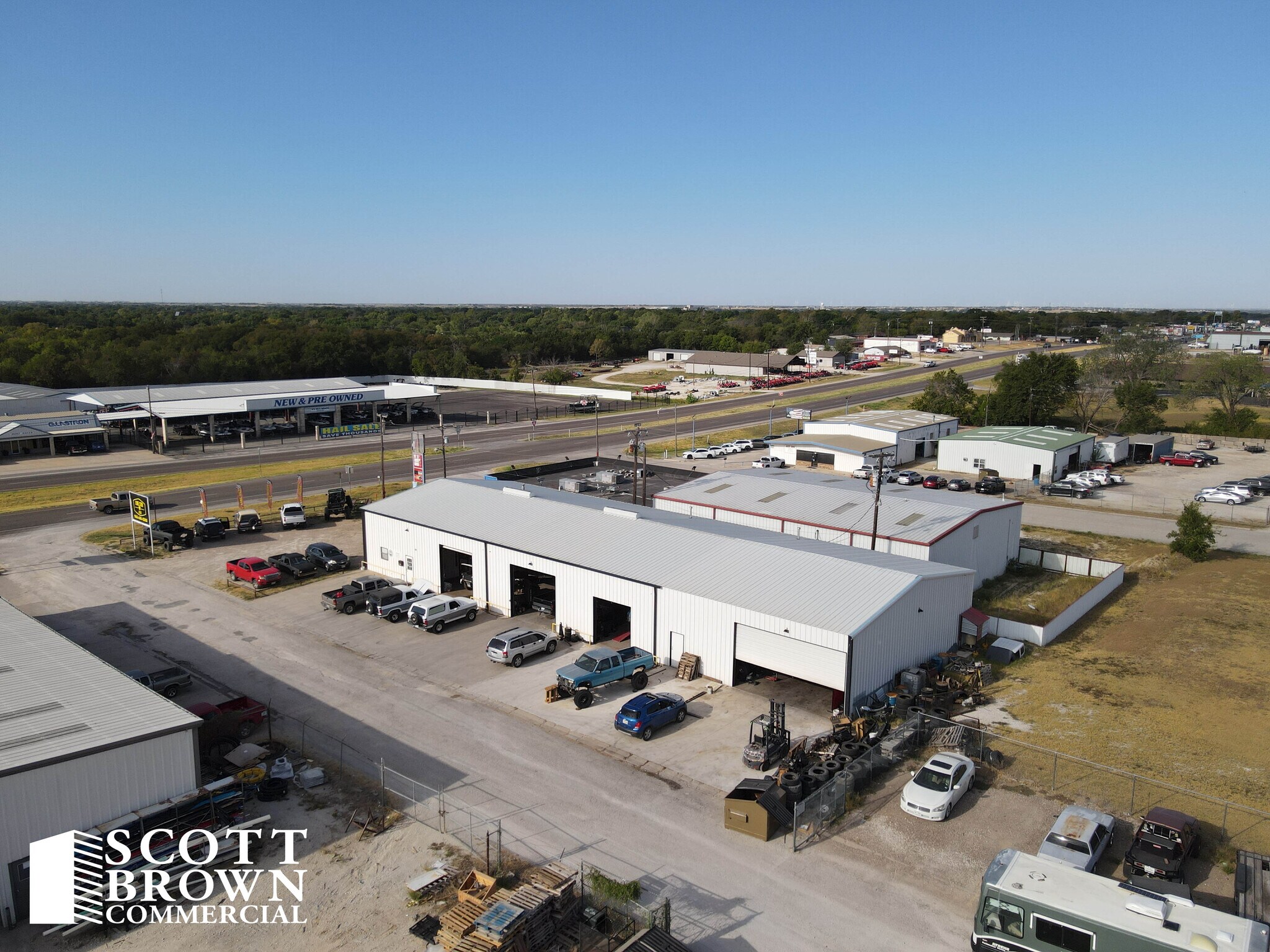 2405 US-82, Gainesville, TX for sale Primary Photo- Image 1 of 1