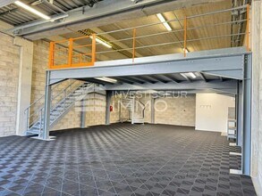Flex in Serris for lease Interior Photo- Image 2 of 9