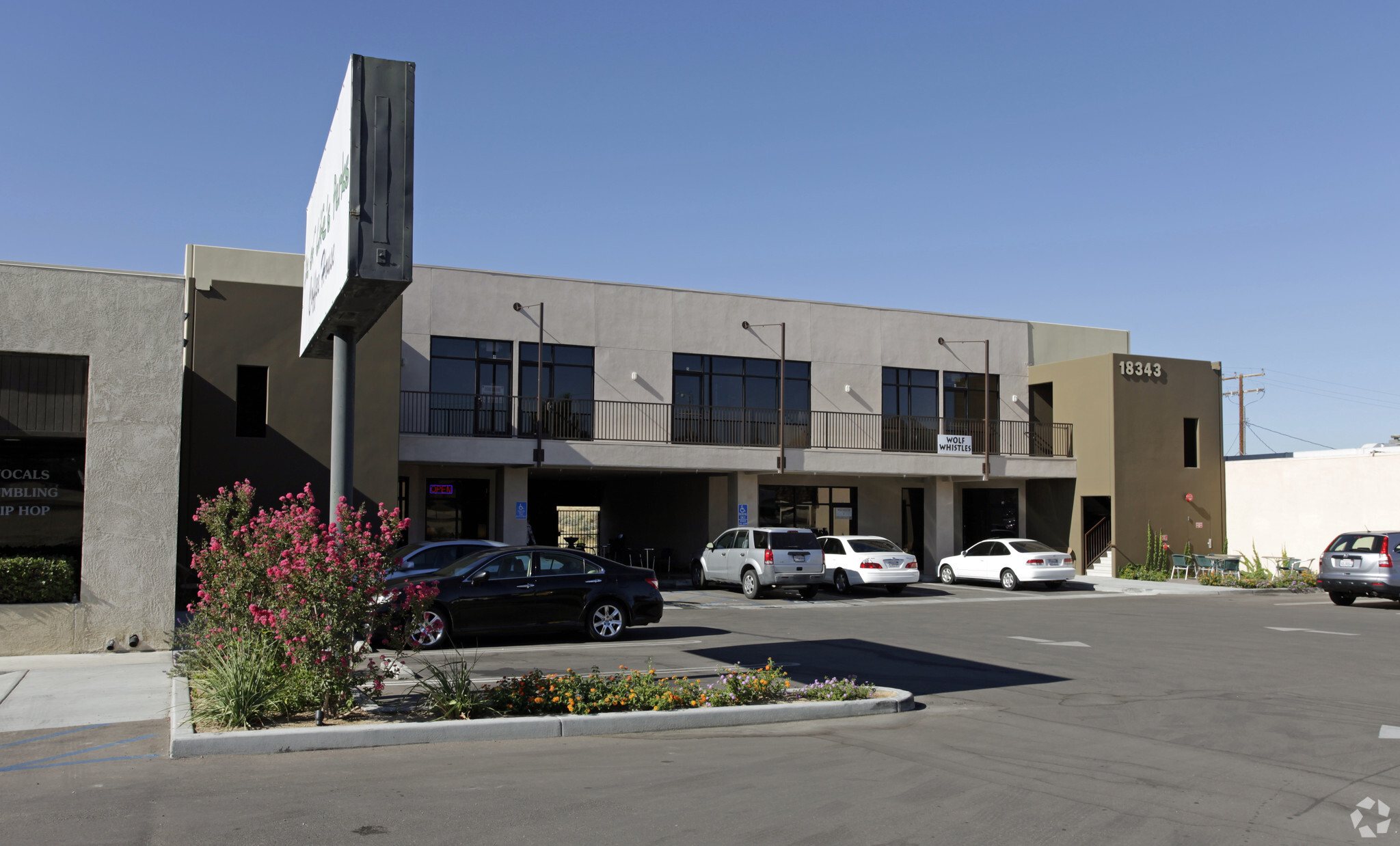 18343 Outer Hwy 18, Apple Valley, CA for lease Building Photo- Image 1 of 17