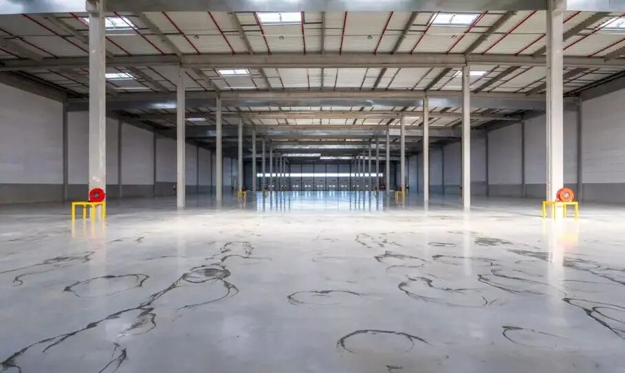 Industrial in Villenoy for lease - Building Photo - Image 3 of 7