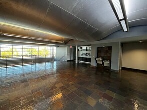 4900 Lang Ave NE, Albuquerque, NM for lease Lobby- Image 2 of 3