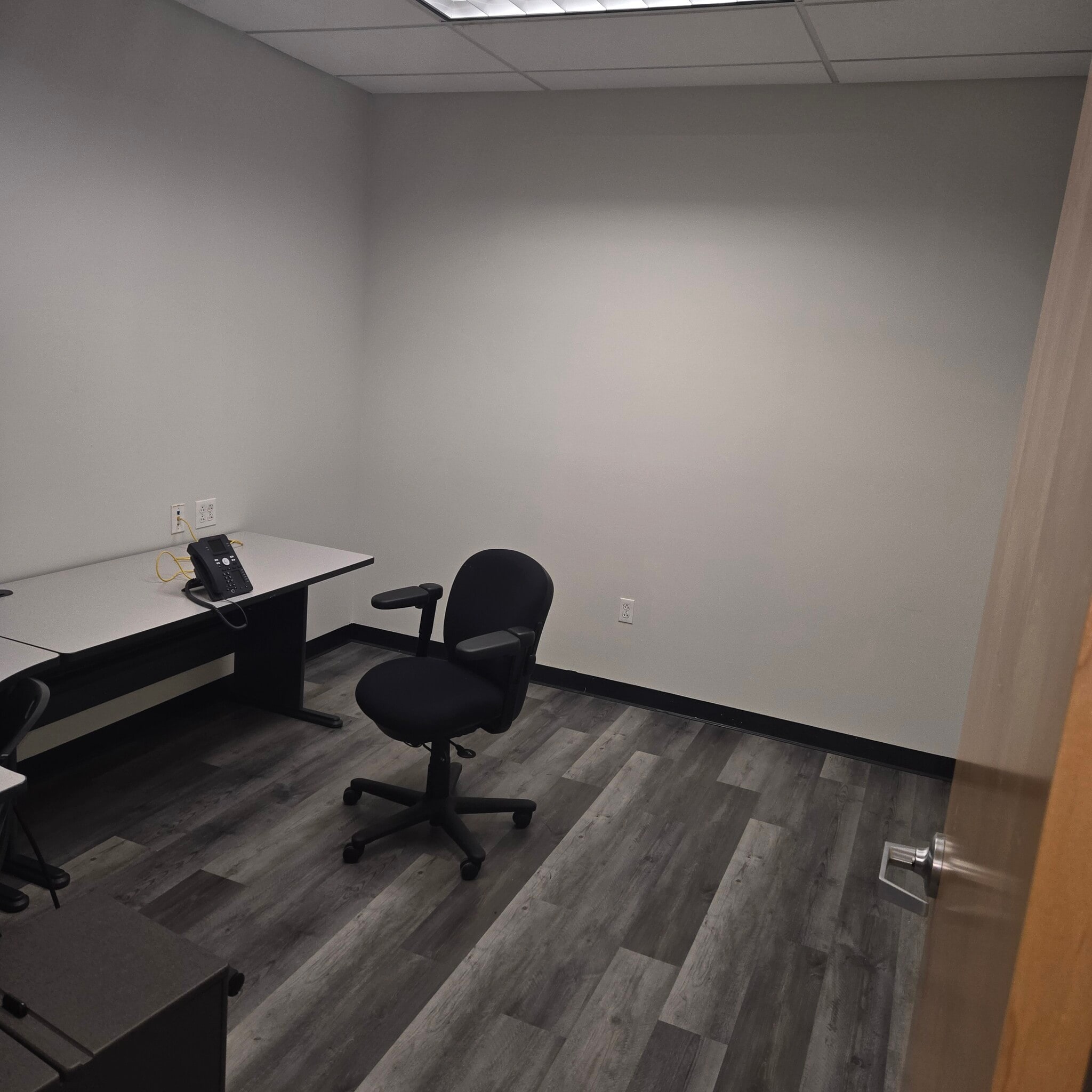 7220 N Lindbergh Blvd, Hazelwood, MO for lease Interior Photo- Image 1 of 5