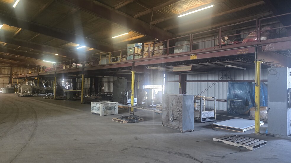 2200 & 2100 Trophy Dr, McAllen, TX for sale - Building Photo - Image 3 of 22