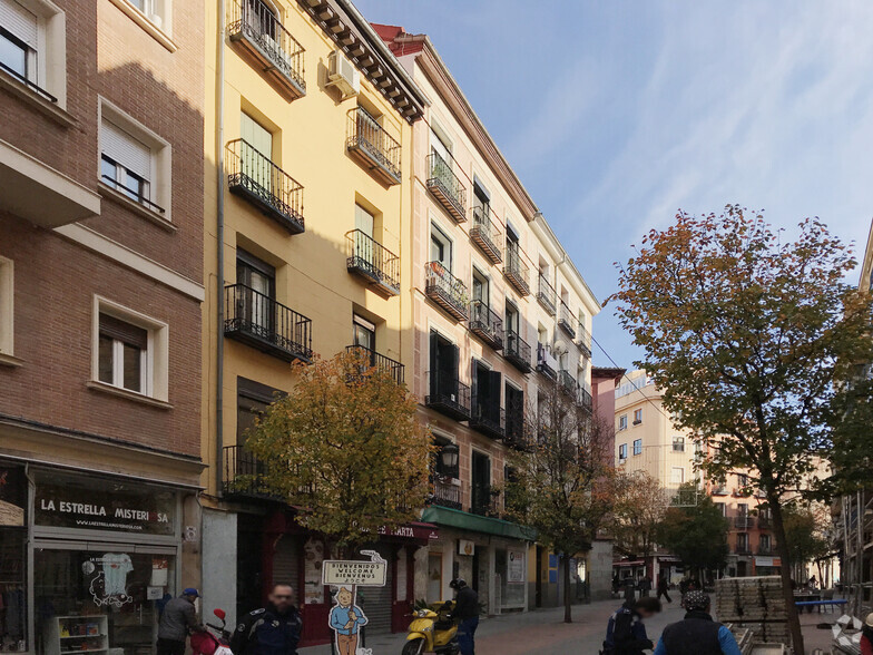 Multifamily in Madrid, MAD for sale - Primary Photo - Image 2 of 2