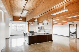 1696-1700 Ch Gascon, Terrebonne, QC for lease Interior Photo- Image 2 of 10