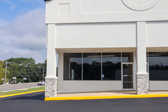 3801-3815 Ross Clark Cir, Dothan, AL for lease Building Photo- Image 1 of 2