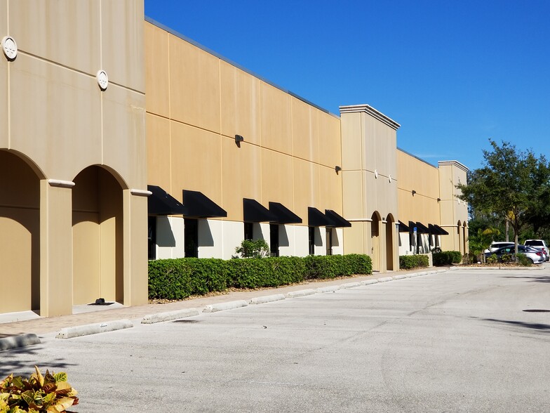 8801 Business Park Dr, Fort Myers, FL for sale - Building Photo - Image 3 of 10