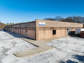 65 Robinson Ave, Patchogue NY - Warehouse