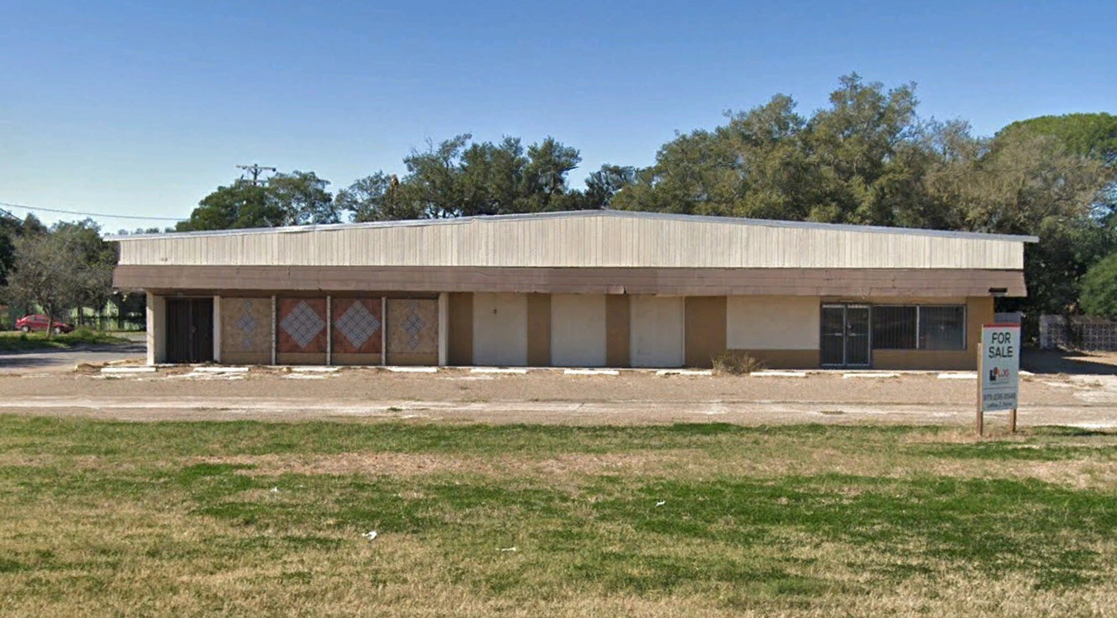 612 S US Highway 281, Falfurrias, TX 78355
