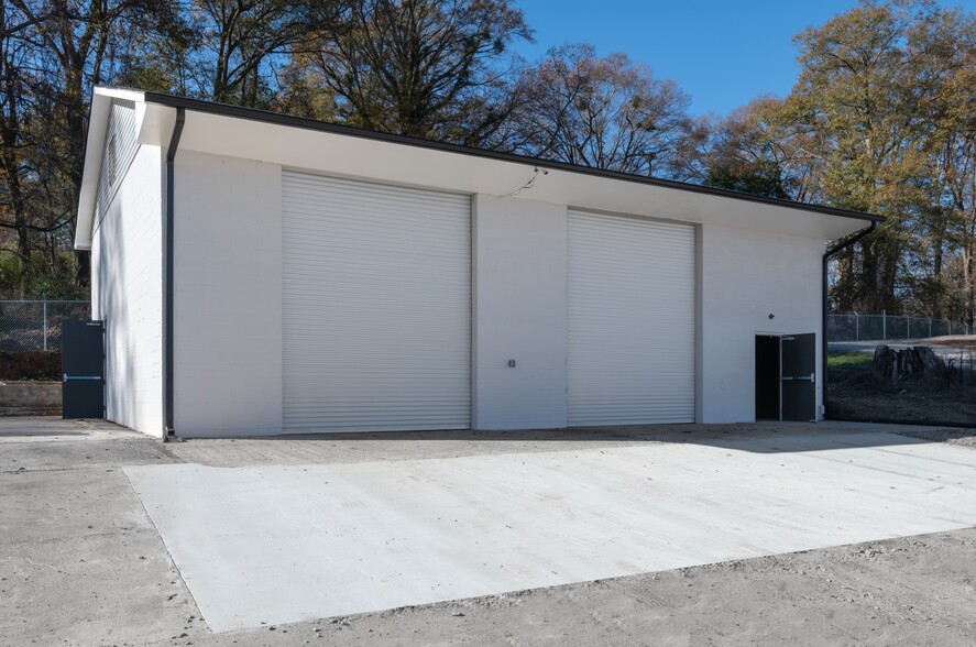 1247 Fleetwood Dr SE, Atlanta, GA for lease - Building Photo - Image 2 of 3