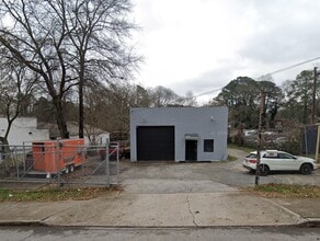 992 Oakland Dr SW, Atlanta, GA for lease Building Photo- Image 1 of 12