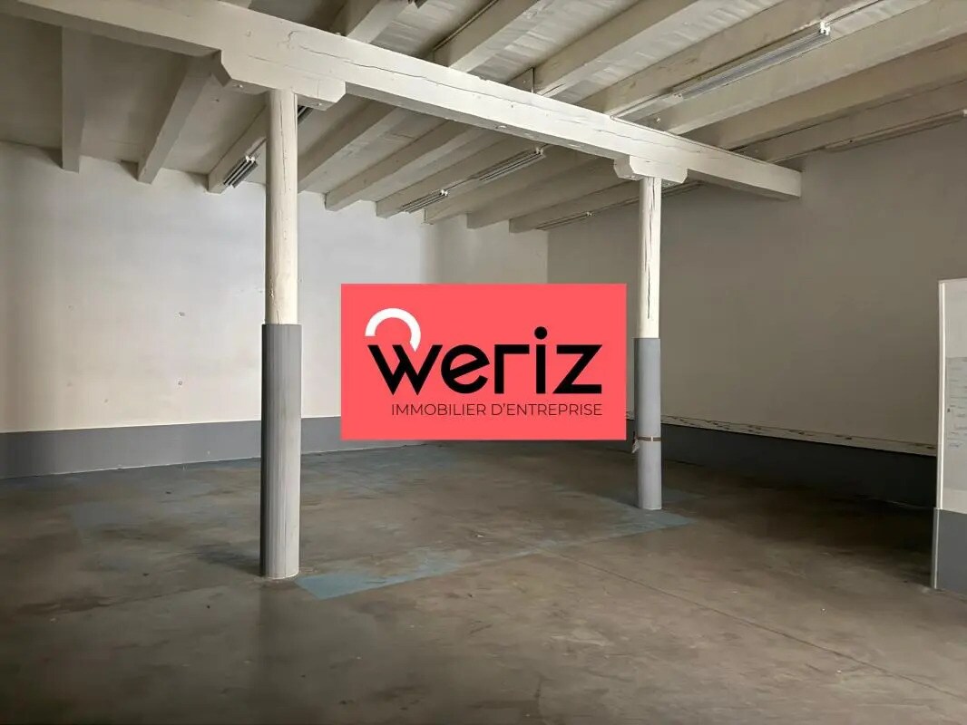 Flex in Marseille for lease Interior Photo- Image 1 of 8