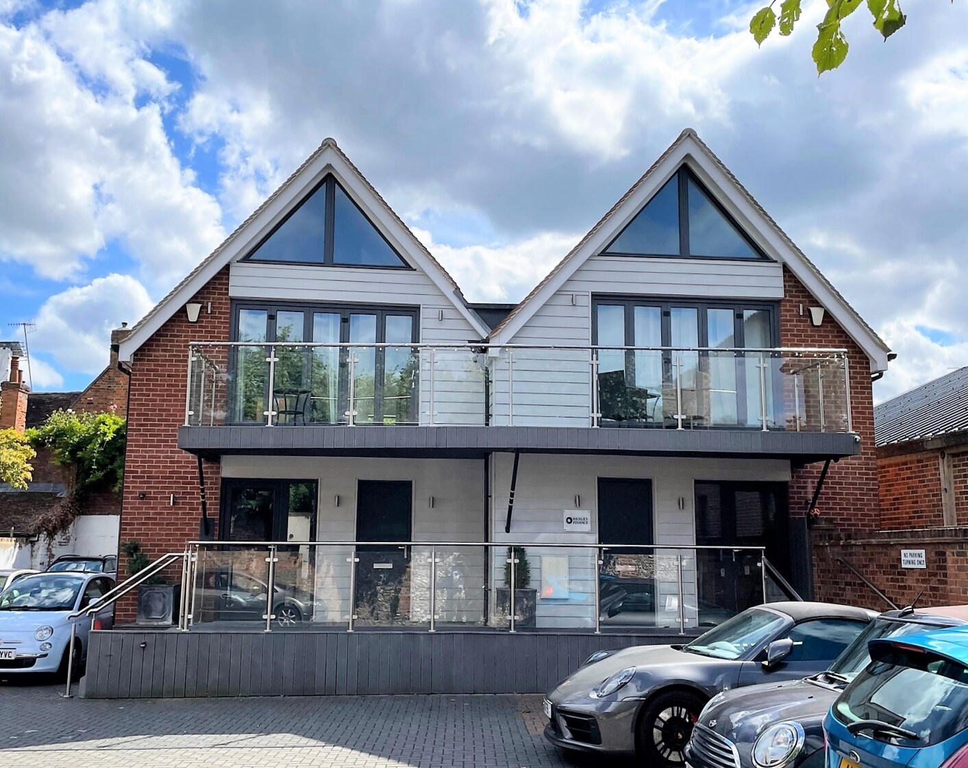 Units 1-2 Thameside, Henley On Thames for sale Primary Photo- Image 1 of 1
