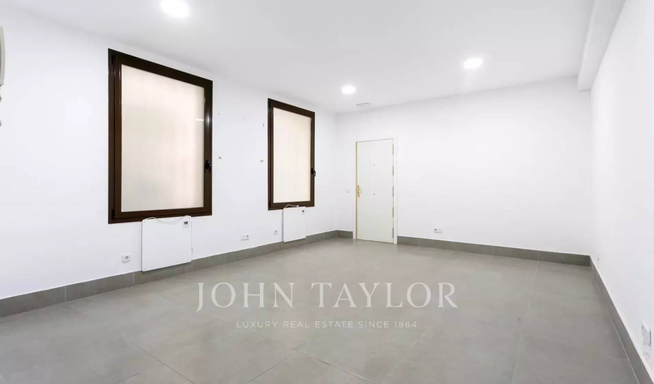 Calle del Almirante, 9, Madrid, MAD 28004 - - - Interior Photo - Image 2 of 5