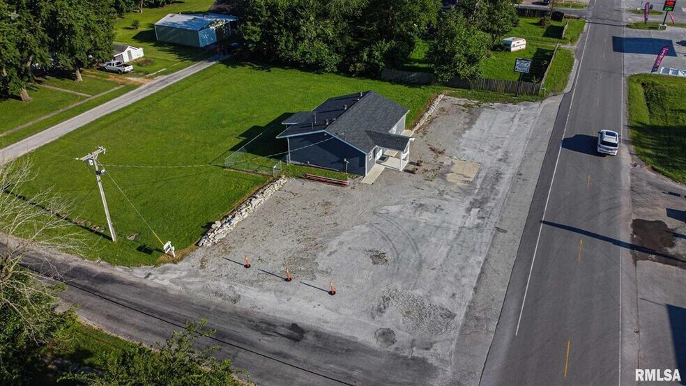 16258 Pittsburg Rd, Pittsburg, IL 62974