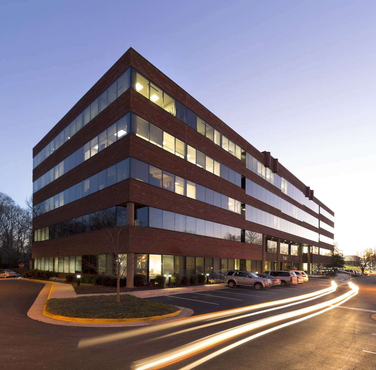 10201 Fairfax Blvd, Fairfax, VA 22030 - Gatewood Plaza | LoopNet