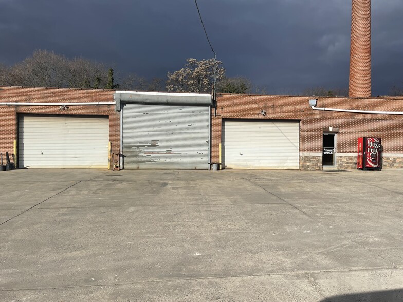 100 Charles St, Hagerstown, MD for lease - Building Photo - Image 2 of 5