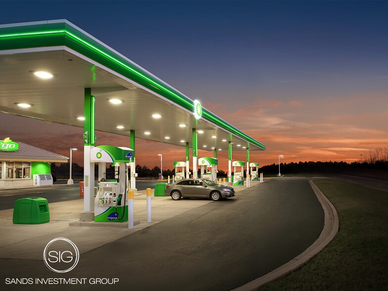 Owner User Stores Portfolio portfolio of 4 properties for sale on LoopNet.com - Building Photo - Image 1 of 1