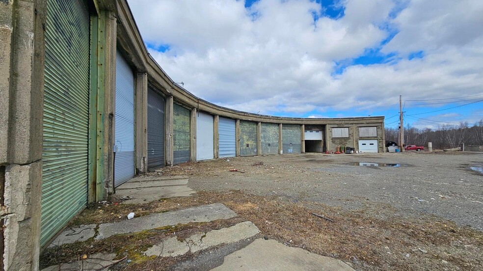 90 Diesel Shop Rd, Hermon, ME for sale - Building Photo - Image 3 of 56