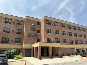 245 S 6th Ave, Kankakee, IL for lease Building Photo- Image 1 of 4