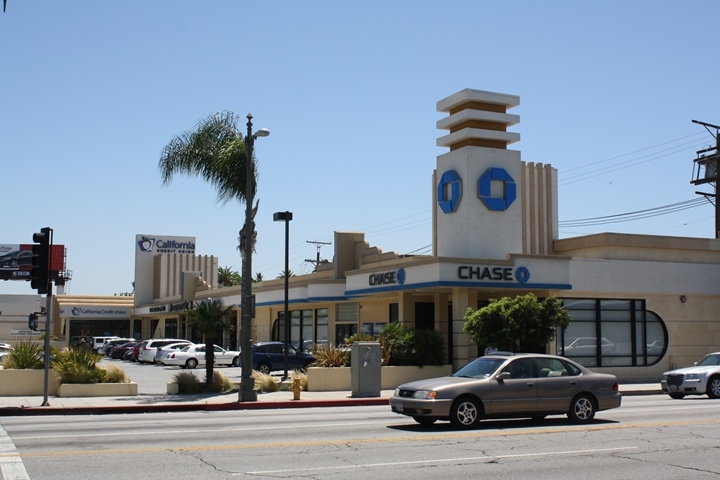 2201-2215 Westwood Blvd, Los Angeles, CA for lease Building Photo- Image 1 of 6