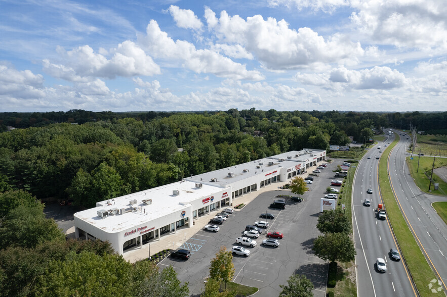 520 US Highway 9, Manalapan, NJ for lease - Aerial - Image 1 of 3