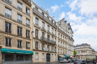 More details for 49 Rue Galilée, Paris - Office for Lease