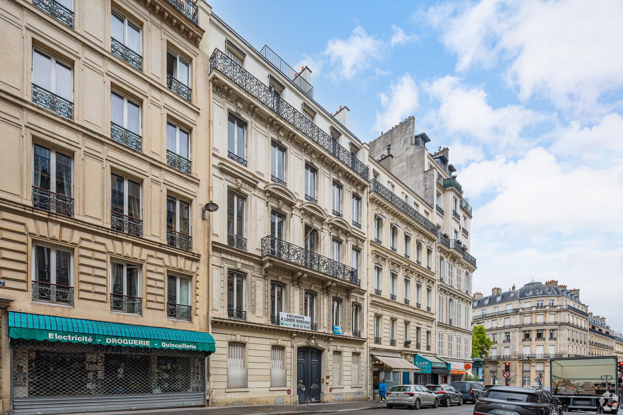 49 Rue Galilée, Paris for lease Building Photo- Image 1 of 6