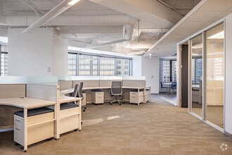 311 S Wacker Dr, Chicago, IL for lease Interior Photo- Image 1 of 4