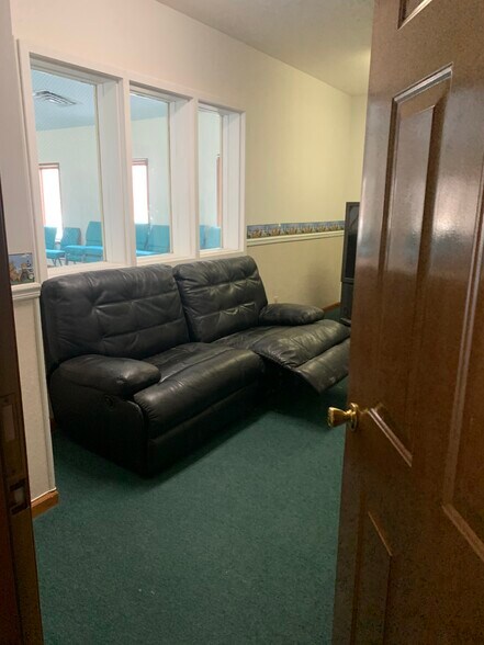 6017 Magee Rd, Canisteo, NY for sale - Interior Photo - Image 3 of 16