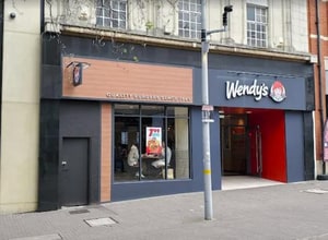 96-98 High St, Sutton for lease Building Photo- Image 1 of 1