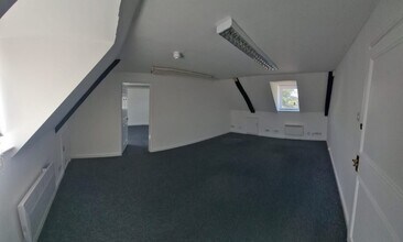 94 Felpham Rd, Bognor Regis for lease Interior Photo- Image 2 of 7