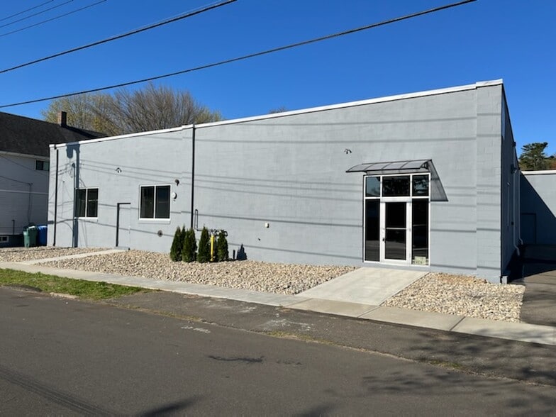 110 Webb St, Hamden, CT for lease - Building Photo - Image 2 of 18