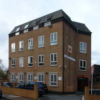 More details for 2 Woodgrange Ave, Harrow - Office for Lease