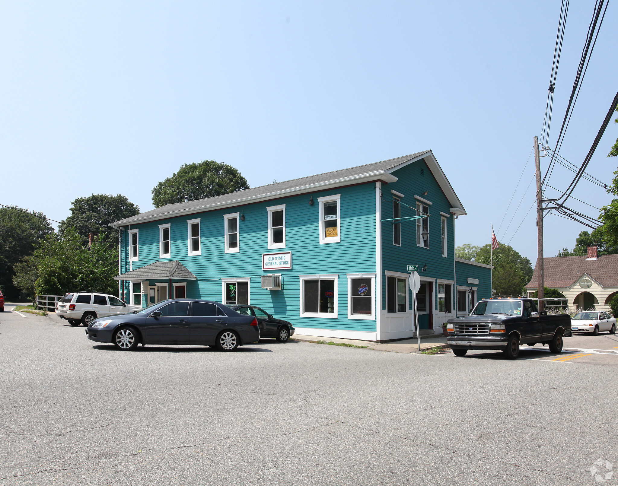 47 Main St, Stonington, CT 06378 - Old Mystic General Store | LoopNet