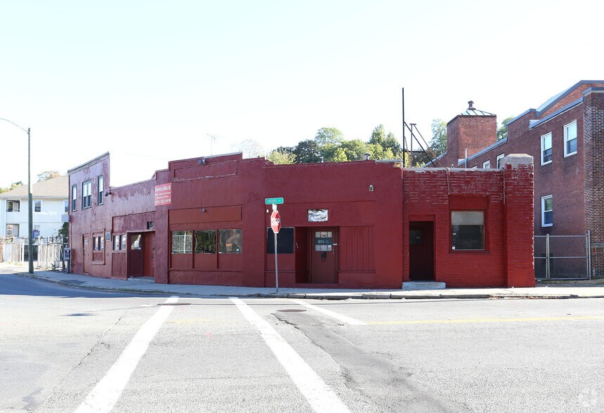 312-320 Locust St, Springfield, MA for sale - Primary Photo - Image 1 of 1