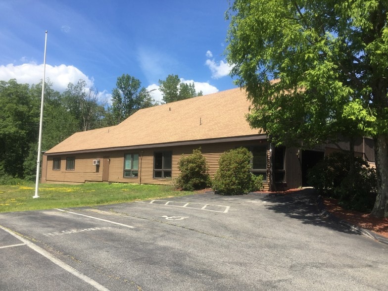 306 Sturbridge Rd, Charlton, MA for sale - Primary Photo - Image 1 of 1