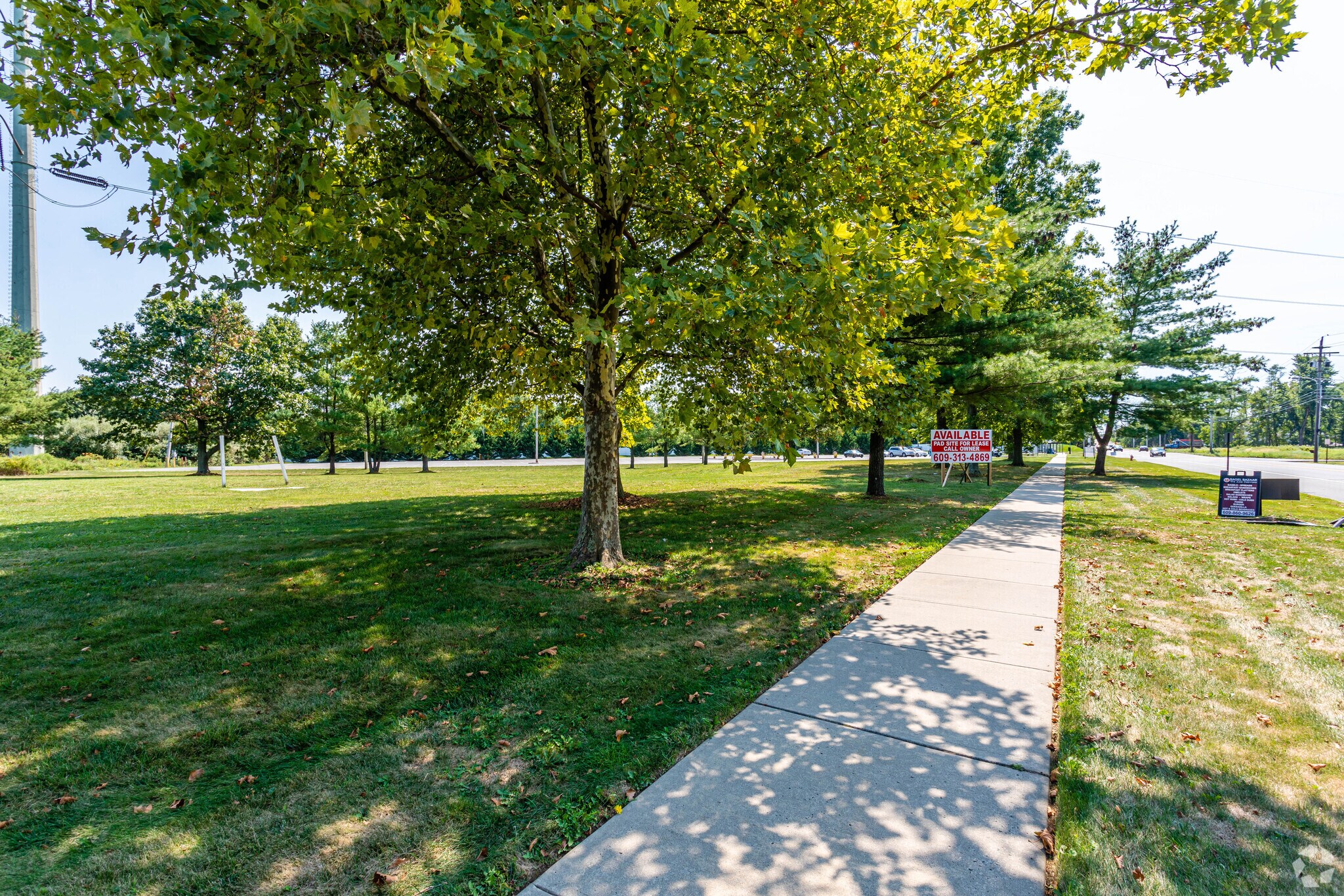 337 Applegarth Rd, Monroe Township, NJ for sale Primary Photo- Image 1 of 1