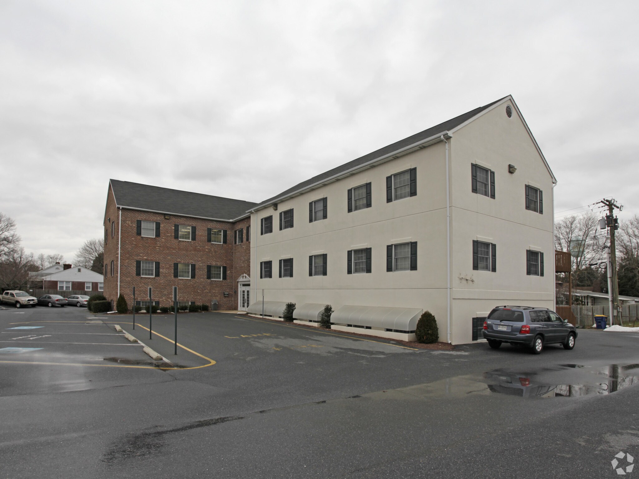 555 E Loockerman St, Dover, DE 19901