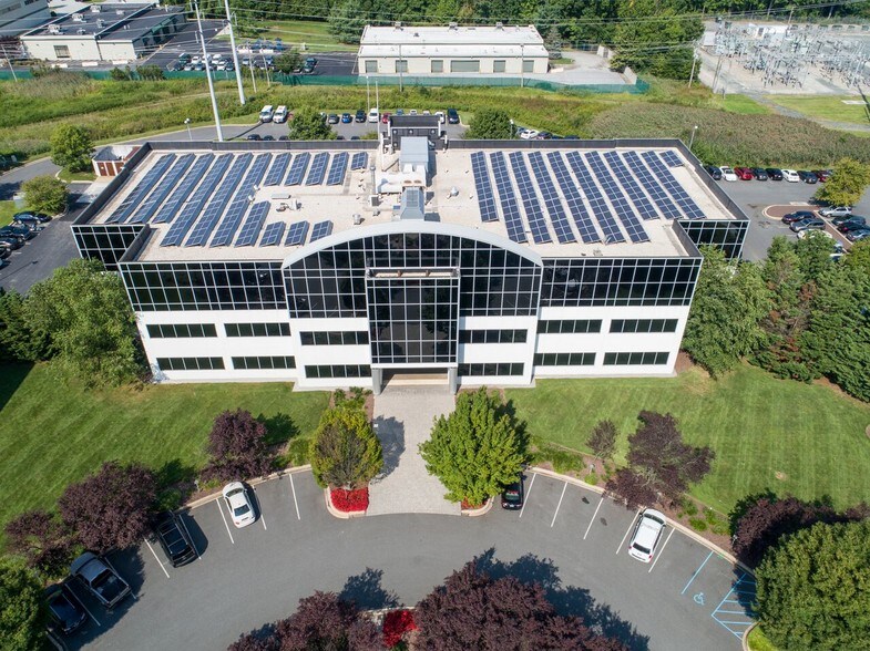 121 Continental Dr, Newark, DE for lease - Building Photo - Image 3 of 3