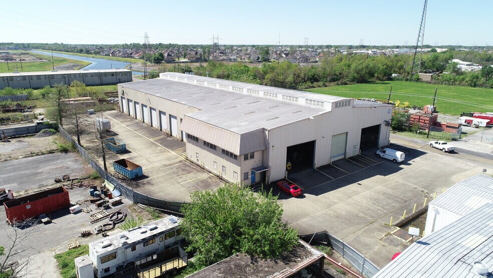 1411 Destrehan Ave, Harvey, LA for sale - Building Photo - Image 1 of 1