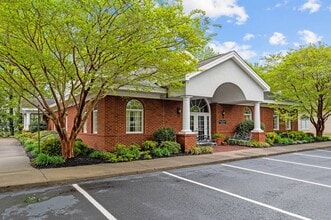 845 Johns Hopkins Dr, Greenville, NC for lease Interior Photo- Image 2 of 13