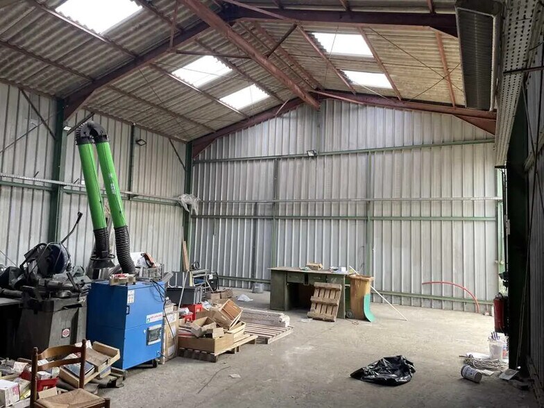 Flex in Villers-sous-Saint-Leu for lease - Building Photo - Image 3 of 7