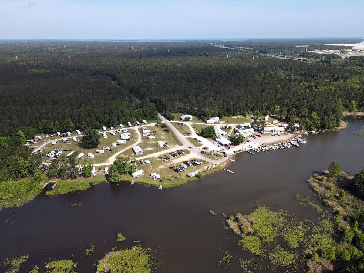 1370 Blacks Camp Rd, Cross, SC for sale Primary Photo- Image 1 of 1