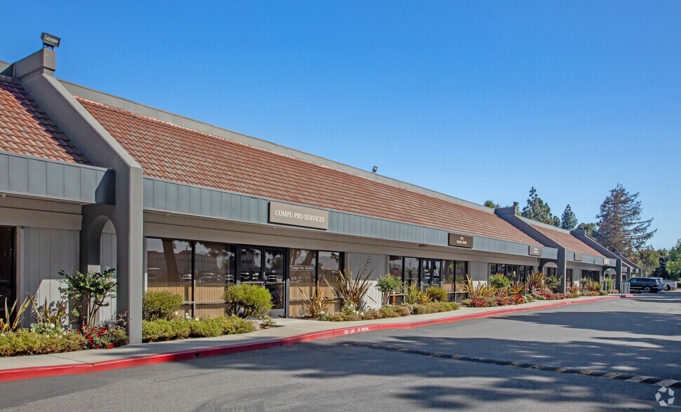 681 E Brokaw Rd, San Jose, CA 95112