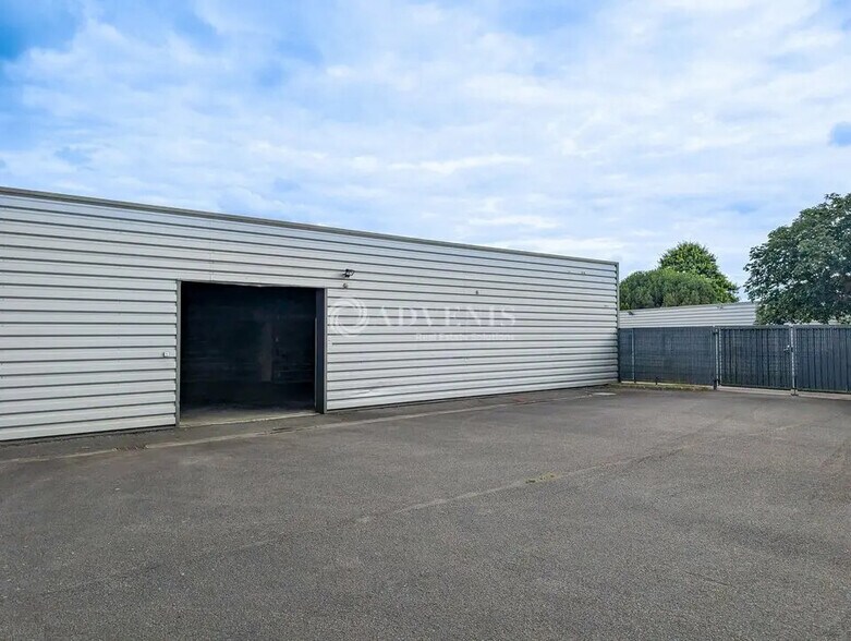 Flex in Taden for lease - Building Photo - Image 3 of 12