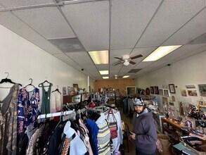 5549-5599 Portsmouth Blvd, Portsmouth, VA for lease Interior Photo- Image 2 of 7