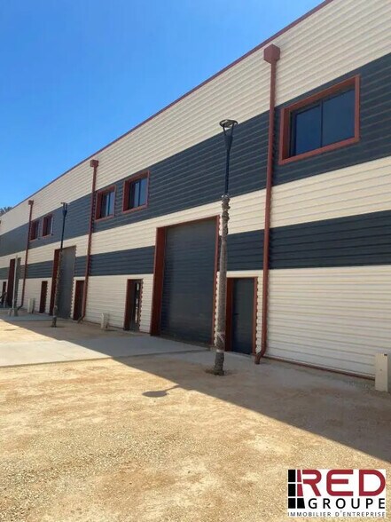 Industrial in Signes for lease - Building Photo - Image 1 of 5