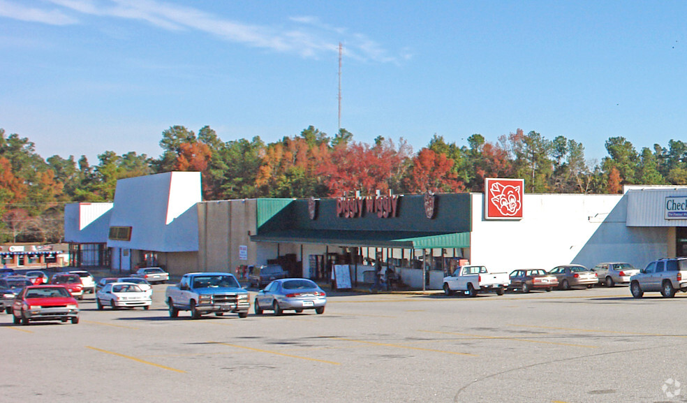 2070-2076 Columbia Rd, Orangeburg, SC for sale - Building Photo - Image 3 of 3