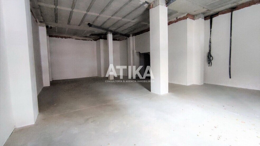 Retail in Ontinyent for lease - Interior Photo - Image 1 of 3